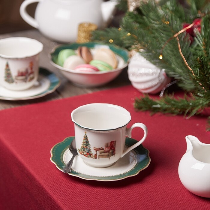 Набір з 2-х кухлів Fissman 250 мл CHRISTMAS EVE з блюдцями порцеляна (13760)