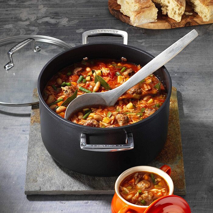 Каструля 3,8 л Toughened Non-Stick Le Creuset