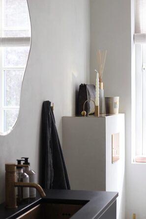 Свічки з крученою конусною формою, виготовлені в Італії, доступні 25 кольорів, лаковані настільні свічки, спіральні свічки з тривалим часом горіння 5 годин, декоративні свічки, 6 шт. , 2,2 x 21 см (слонова кістка)