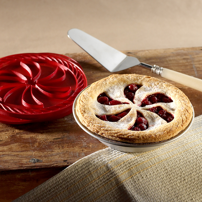Набір для випікання пирогів з кришкою Nordic Ware Mini Pie, 2 шт., d 17,8 см
