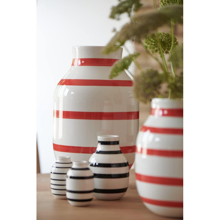 Ваза 12,5 см біло-синя Omaggio Kähler