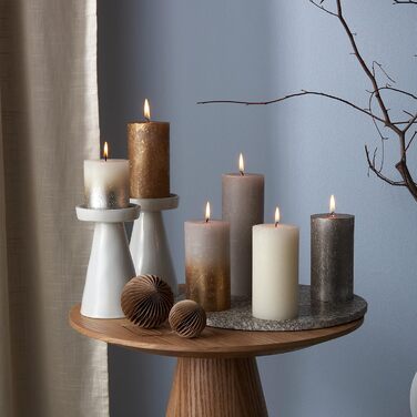 Свічки Bolsius Rustic Pillar Candles - Оливково-зелені - Набір з 4 шт. - Декоративні побутові свічки - Час горіння 60 годин - Без запаху - Натуральний рослинний віск - Без пальмової олії - Оливково-зелені (13 x 7 см, Антрацит)