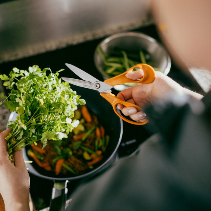 Ножиці кухонні Fiskars Classic 18 cм (1075051)