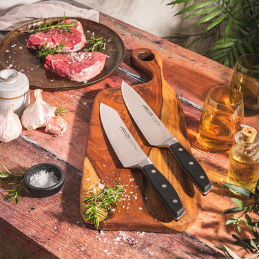 160800 Ніж кухарський серія 'Manhattan' 250 мм