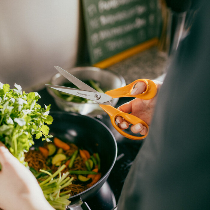 Ножиці Fiskars Classic універсальні 21 см (1075031)