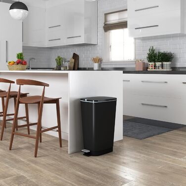 Сміттєвий бак з педаллю 45 л KIS