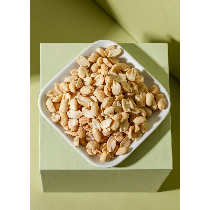 Смажений арахіс без солі та олії 1 кг KoRo