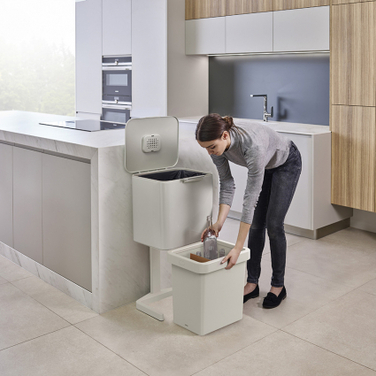 Контейнер для сміття з двома баками 60 л, білий Totem Pop Joseph Joseph