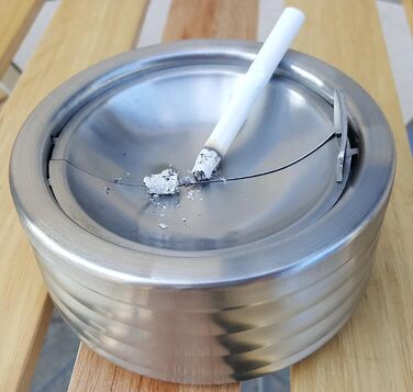 Попільничка з кришкою Bambelaa!