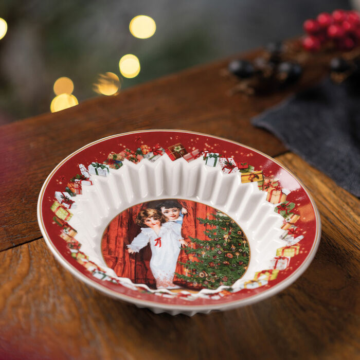 Тарілка глибока "Діти в очікуванні подарунків" 16 x 3 см Toy's Fantasy Villeroy & Boch