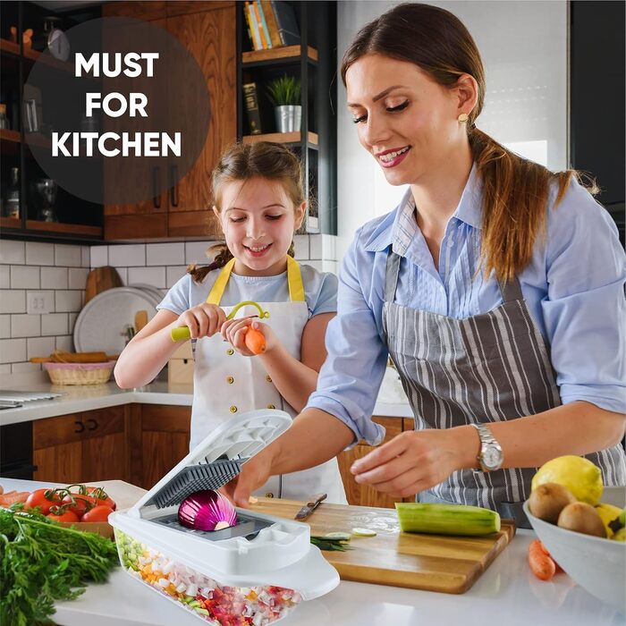 Измельчитель овощей 22-в-1 белый RüK