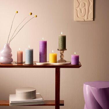 Свічки Bolsius Rustic Pillar - Оливково-зелені - Набір з 4 шт. - Декоративні побутові свічки - Час горіння 60 годин - Без запаху - Натуральний рослинний віск - Без пальмової олії - Оливково-зелені (19 x 7 см, Фіолетові)