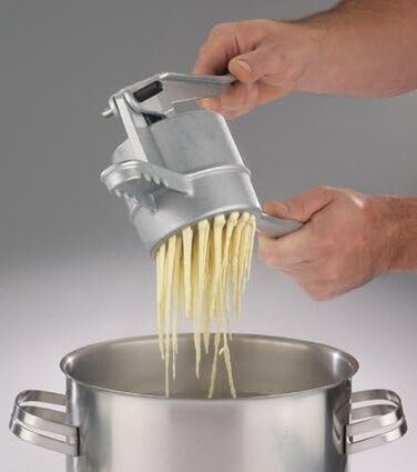 Картопляна машина, з круглою перфорацією, литий під тиском алюміній, довжина 41 см, шпецле-прес, червоний, 6110223R