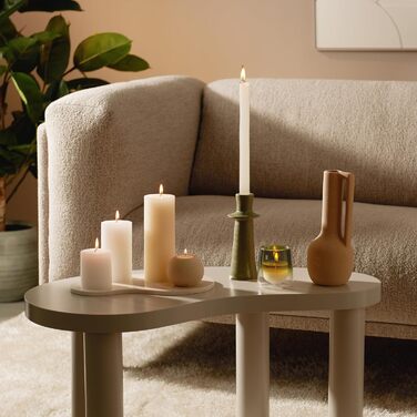 Свічки Bolsius Rustic Pillar - Оливково-зелені - Набір з 4 шт. - Декоративні побутові свічки - Час горіння 60 годин - Без запаху - Натуральний рослинний віск - Без пальмової олії - Оливково-зелені (13 x 7 см, світло-сірі)