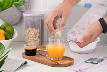 Форма для льоду з кришкою Ardesto Fresh Cylinder, 27х9.5х3.8см, силікон, пластик, ліловий