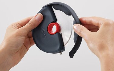 Нож для пиццы серый Disc Joseph Joseph