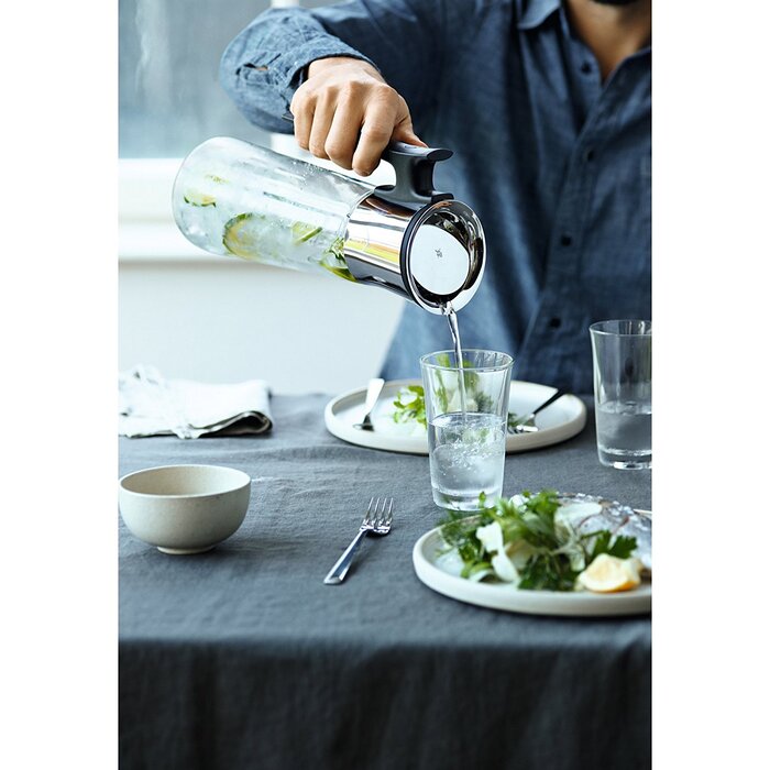 Графін для води з ручкою, чорний 1,5 л + 2 склянки 0,25 л Basic WMF