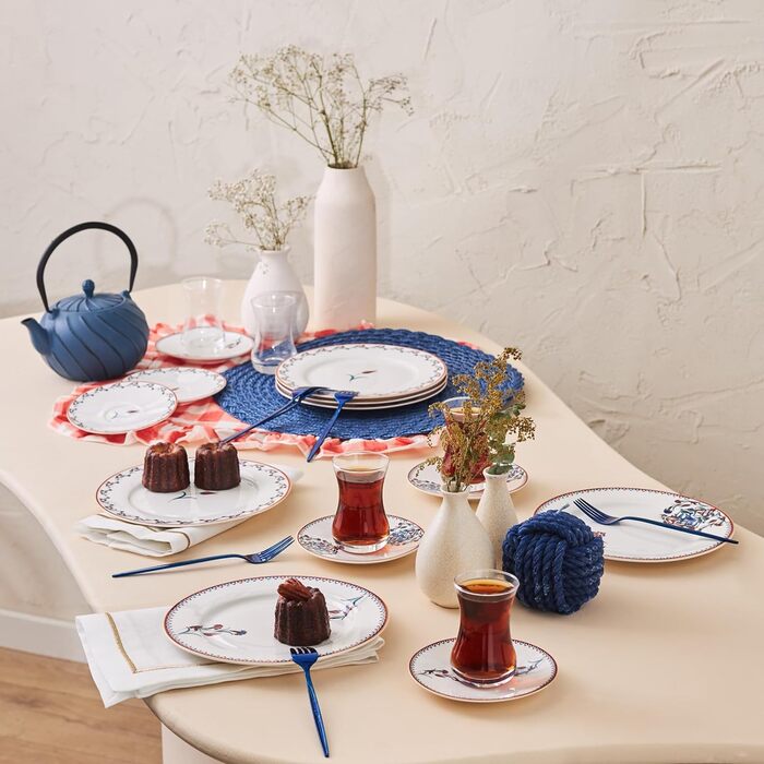 Набір десертів тарілок на 6 персон, 18 предметів Nakkas Karaca