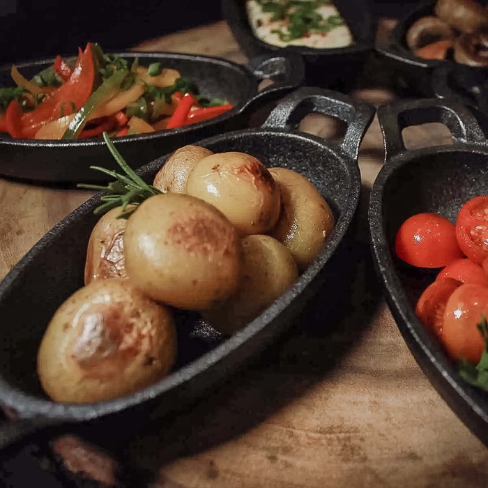 Набір з 6 чавунних сковорідок 20х9,5 см Santos