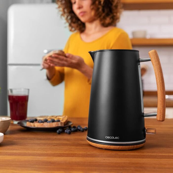 Чайник електричний 3000 Вт, 1,7 л чорний ThermoSense 400 Woody Cecotec