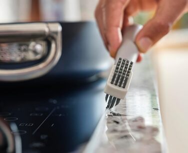 Щітка для чистки поверхонь 18x5x3 см Joseph Joseph