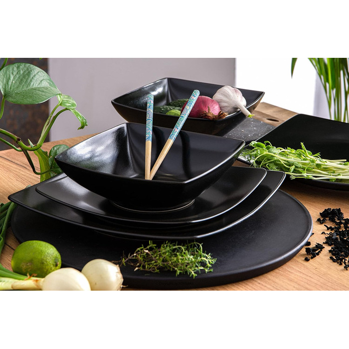 Набір тарілок на 6 персон, 6 тарілок 25x25 см Konsimo