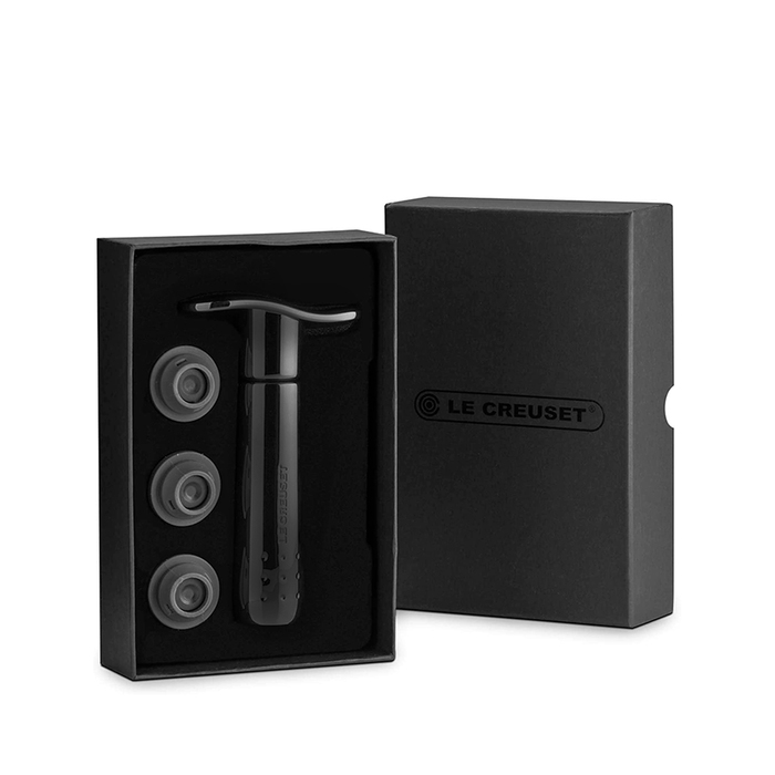 Набір з вакуумної помпи для вина і 3 пробок WA137 Satin Black Le Creuset