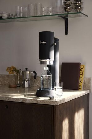 Набір для газування води, 2 предмети, чорний Carbonator Pro Aarke