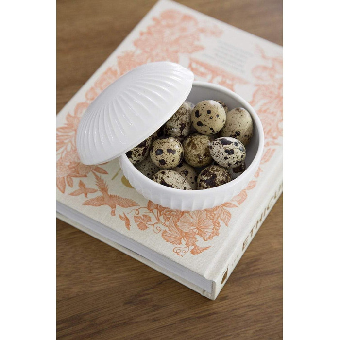 Емкость для сладостей 12 см с крышкой, белая с акварельной росписью Christmas Hammershøi Kähler