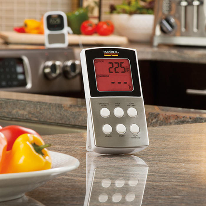 Цифровой термометр с щупом Maverick housewares для мяса на гибком проводе