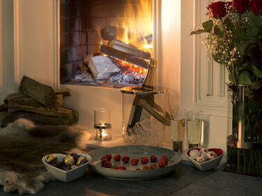 Миска у вигляді серця, біла / червона Sagaform