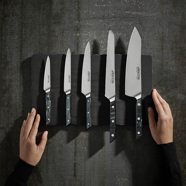 213700 Ніж для хлібу 200 мм серія 'Eclipse'