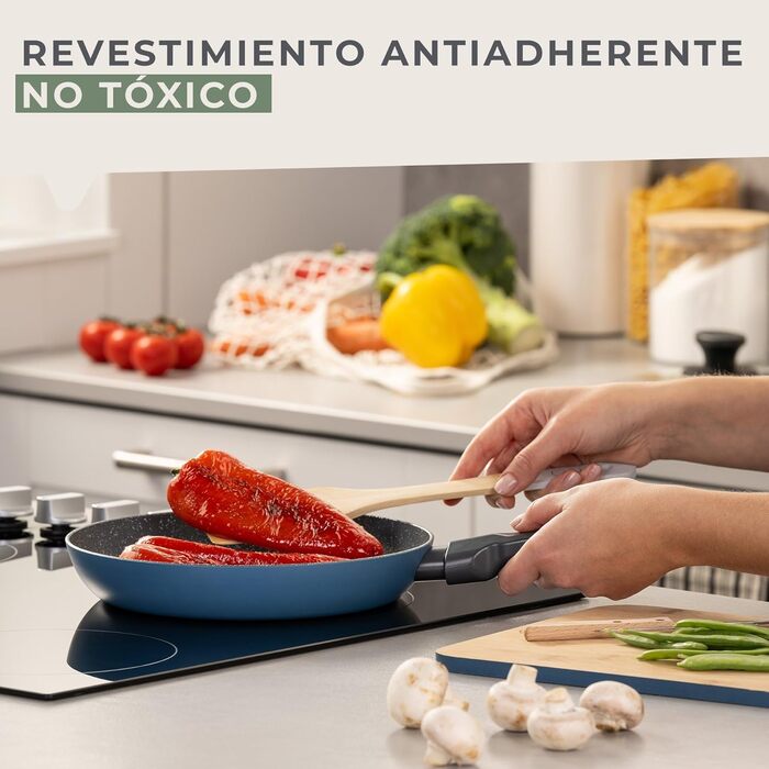 Сковорода 24 см, синя Balance Fackelmann