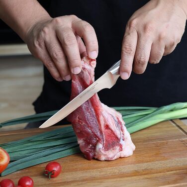 Ніж для чищення овочів linoroso 9 см Ніж для чищення овочів Гострі ножі для фруктів Кухонні ножі Маленькі кухонні ножі Німецькі поковки з вуглецевої сталі Ергономічна ручка з елегантною подарунковою коробкою - Classic Series (5.7-дюймовий обвалочний ніж)