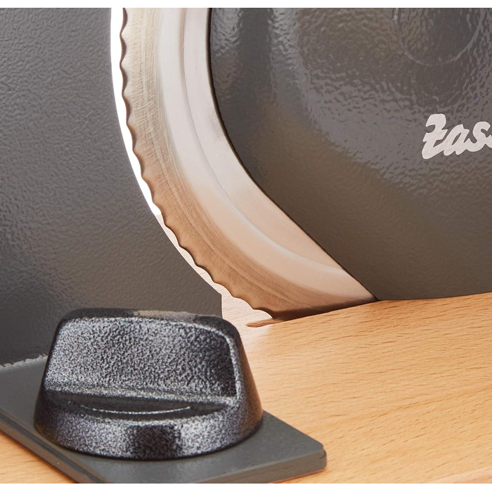 Інструкція з нарізки хліба Zassenhaus CLASSIC Сталеве лезо Solingen Товщина різання 1-18 мм Дошка і кривошип з деревини бука Розміри 30 25,5 19см (сіро-коричневий, одна упаковка)