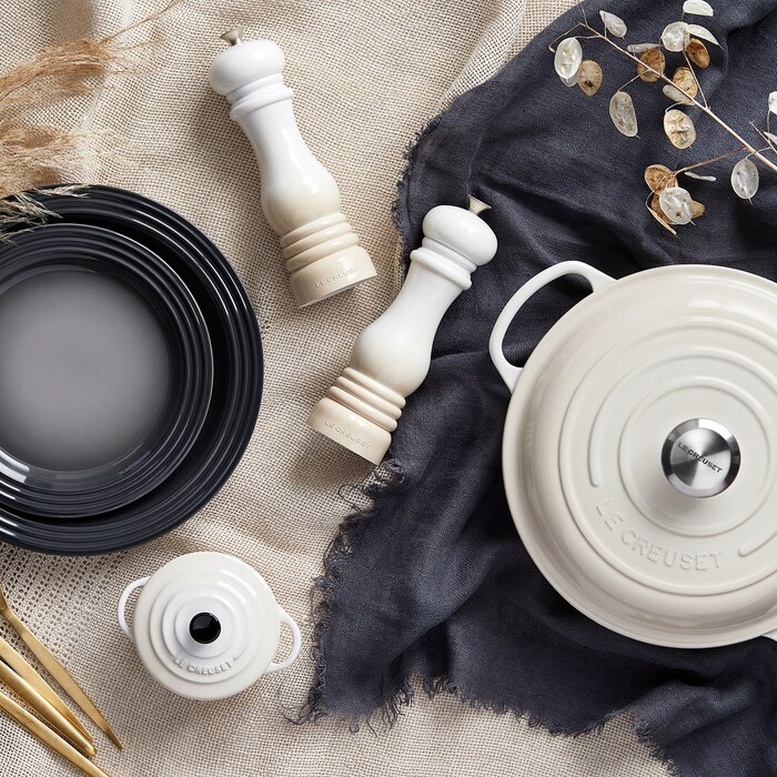 Млин для солі 21 см Meringue Le Creuset