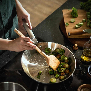 Сковорода Fiskars Norden 28 см без покриття (1067629)