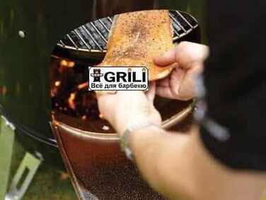 Вугільна коптильня 47 см Weber 721004 Код: 003482