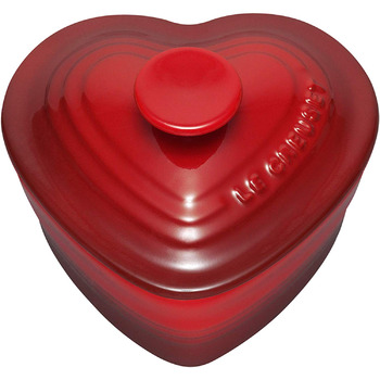 Блюдо для запікання в формі серця з кришкою вишневе Le Creuset