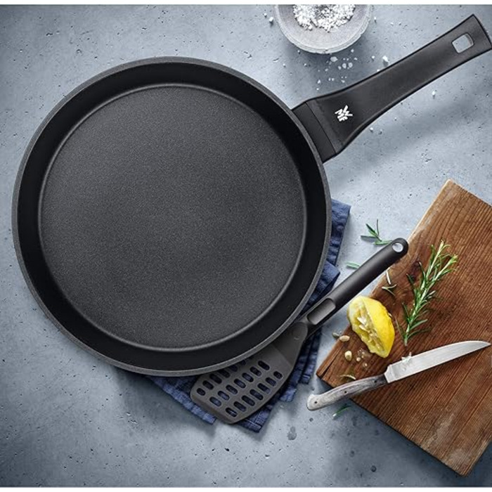 Сковорода 20 см PermaDur® Premium WMF