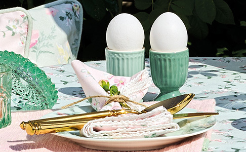 Підставки для яєць