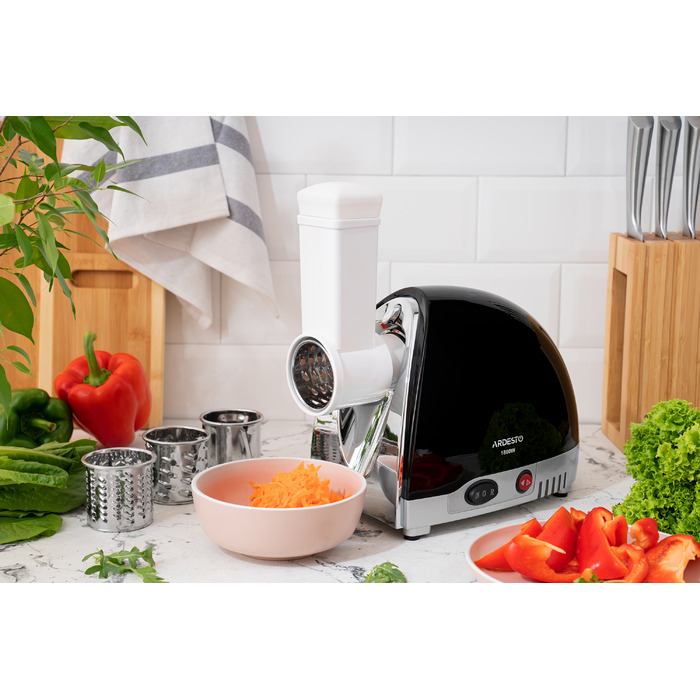ARDESTO М'ясорубка, 1800Вт, продук.-2кг/хв, 3 решітки + для ковб., кеббе, 4 терки, пластик, чорно-сріблястий