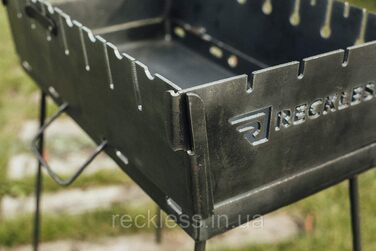 Угольный мангал на 10 шампуров Reckless KL-10/3