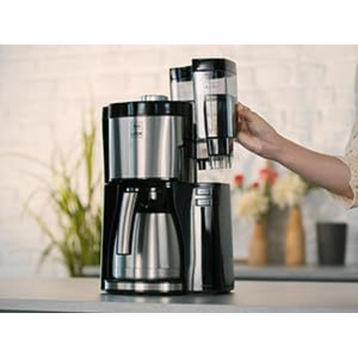 Кавоварка з фільтром, чорна, з термоглечиком Melitta