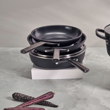 Набір з 2 сковорід 24 та 28 см, чорні Milano Zwilling