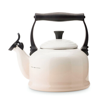 Чайник зі свистком Tradition 2,1 л меренга Meringue Le Creuset