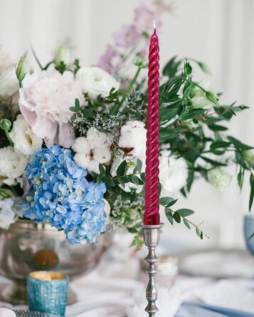 Набір з 4 конічних спіральних свічок 2 х 25,5 см, червоний Alederways