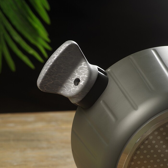 Каструля зі скляною кришкою 24 см 4,2 л STELLA Fissman