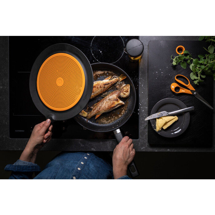 Кришка Fiskars Functional Form з силіконом (1027305)