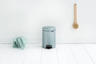 Сміттєвий бак з педаллю 3 л безшумний мятний металік NewIcon Brabantia